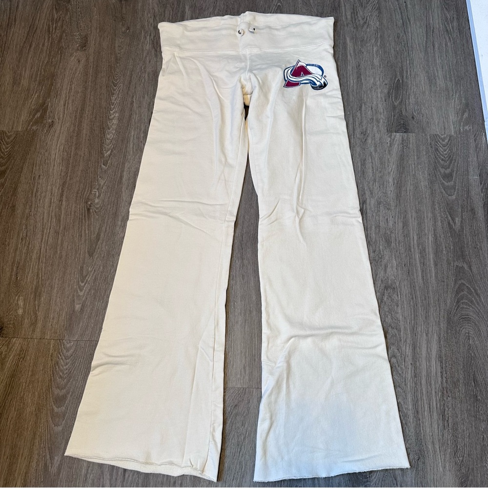 Original Retro Brand | Women’s NHL Avalanche Cream Wide Leg Pants | Size L - NWT